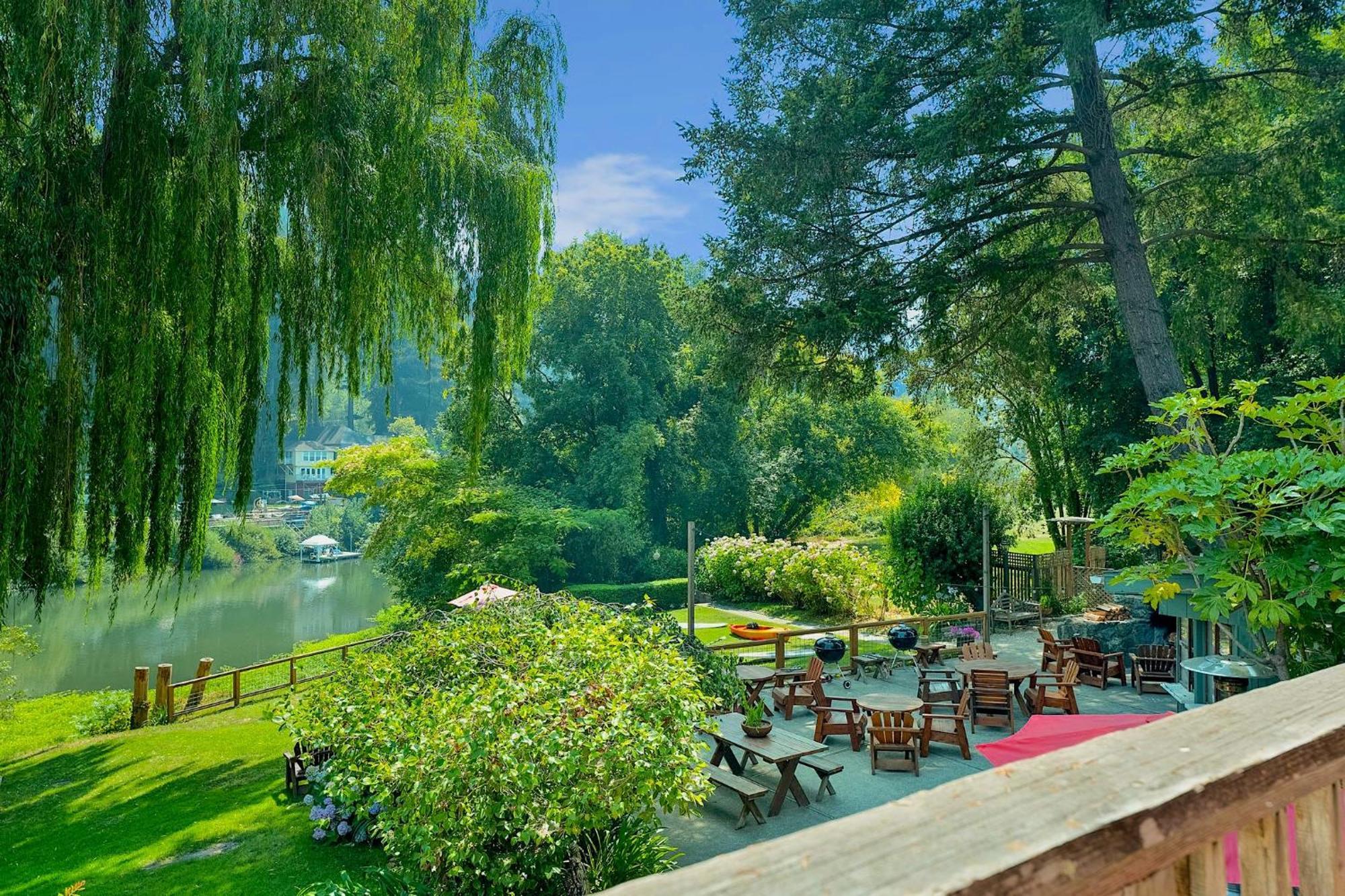 Inn On The Russian River Monte Rio Exteriör bild